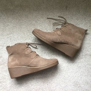 LUCKY BRAND Jaemma Wedged Booties